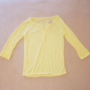 American Eagle Yellow Long Sleeved T Shirt